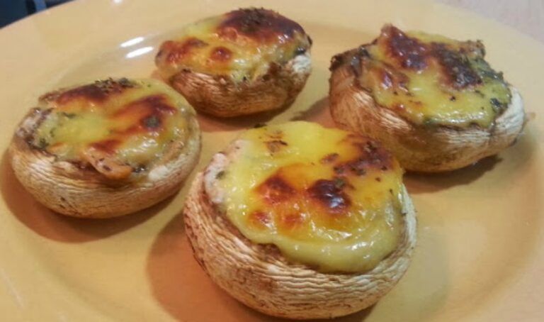 Champiñones rellenos de salmon