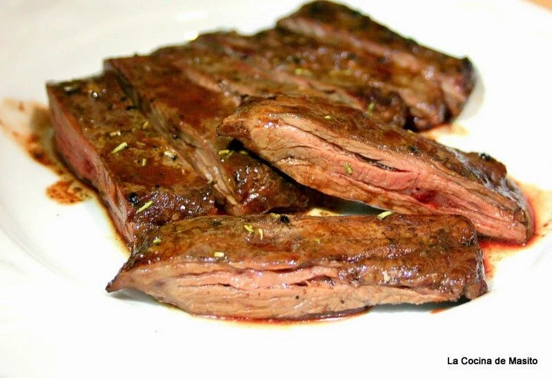 Entraña de ternera aliñada, recetas para hacer a la brasa, La cocina de Masito