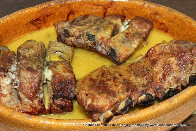 Costilla de cerdo con salsa de naranja y mostaza, dorada y caramelizada, receta de La cocina de Masito