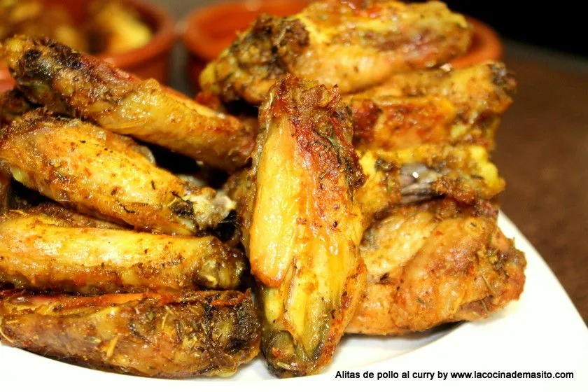 Alitas de pollo al curry doradas y crujientes, cocinadas con especias, receta de La cocina de Masito