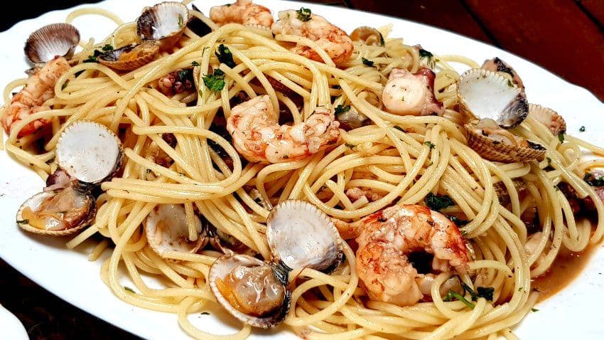 ESPAGUETTI FRUTTI DI MARE