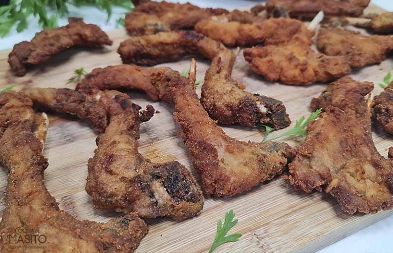 Chuletillas de cordero empanadas