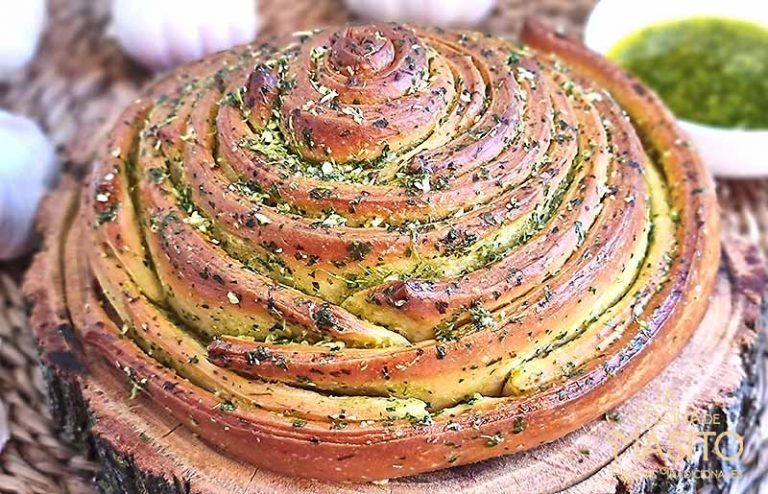 Pan de ajo, receta casera fácil