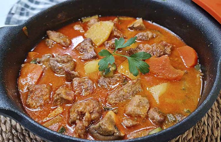 Patatas con carne receta fácil del blog La cocina de Masito