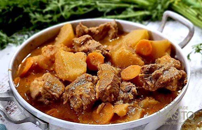 Guiso de patatas con costillas