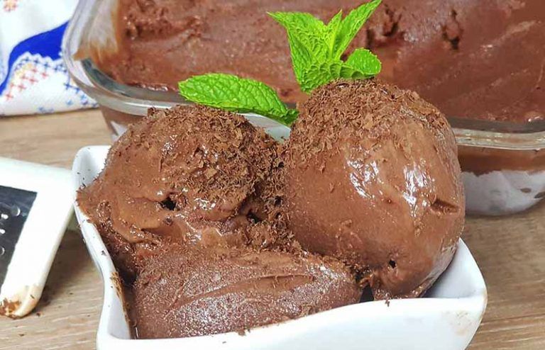 Helado de chocolate
