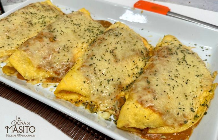 Tortilla rellena de salsa boloñesa
