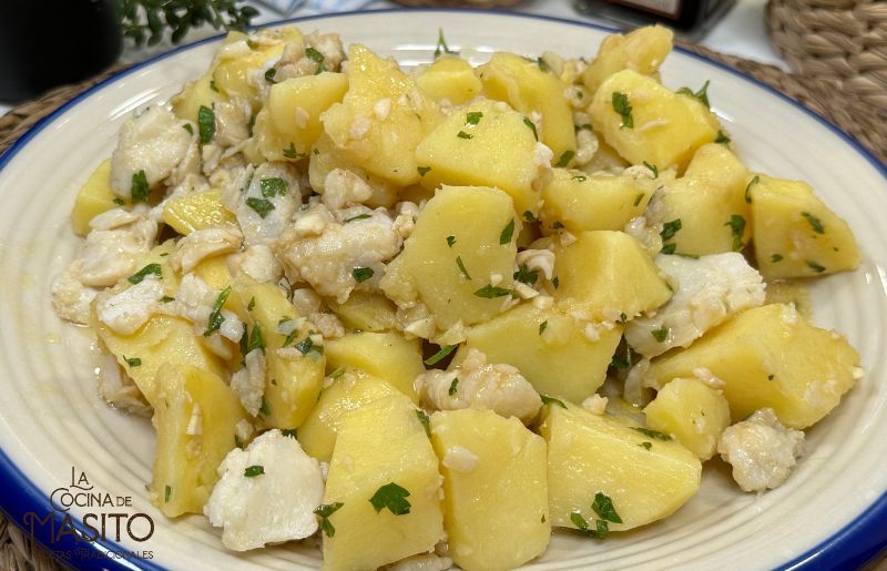 Patatas aliñadas con bacalao La cocina de Masito