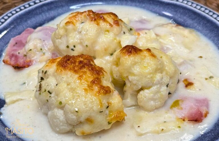 Coliflor al horno gratinada con bechamel casera