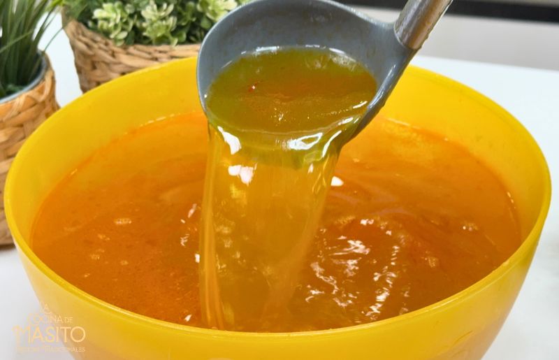 Caldo básico de langostinos