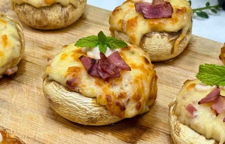 Champiñones rellenos gratinados