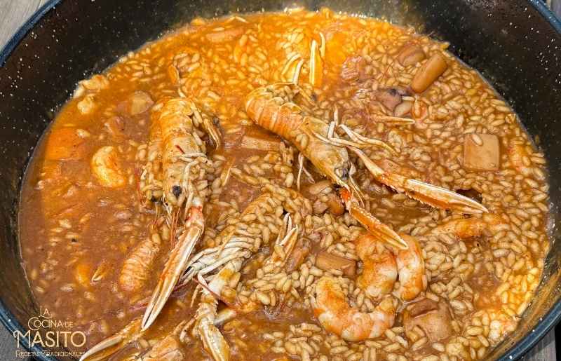 arroz meloso de sepia con langostinos y cigalas cremoso