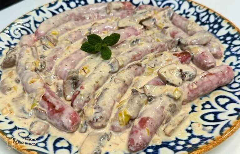 Salchichas frescas de cerdo con setas