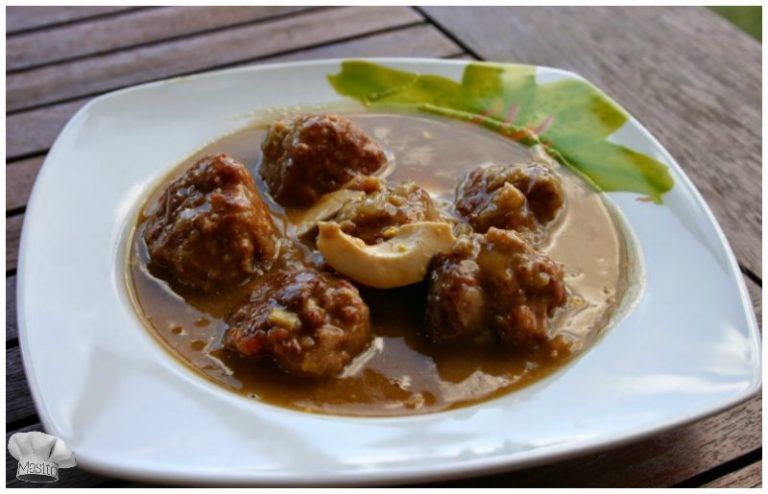 Albóndigas al vino blanco, receta casera de La cocina de Masito
