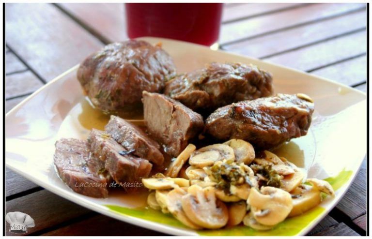 Carrilleras de cerdo en salsa con jugo de limón, una receta casera de La cocina de Masito