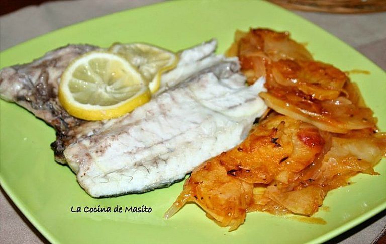 Corvina en salsa de tomate, receta casera de La cocina de Masito