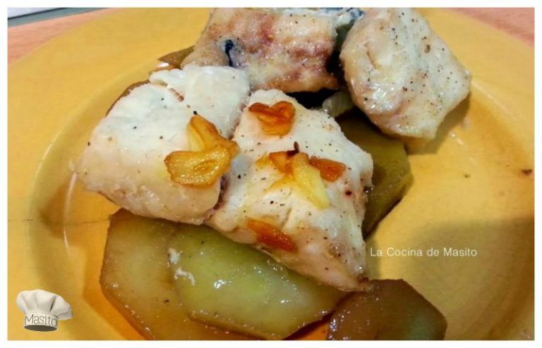 merluza al horno con vino tinto
