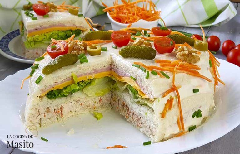 pastel frio de atun con pan de molde