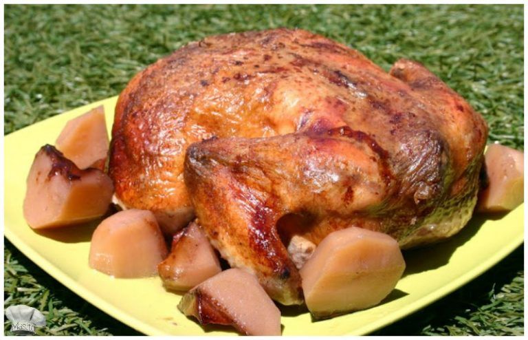 Pollo asado con fruta, una receta de pollo fácil de La cocina de Masito
