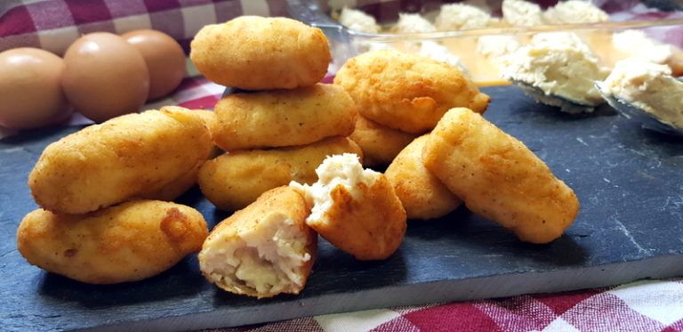 Croquetas de pollo caseras