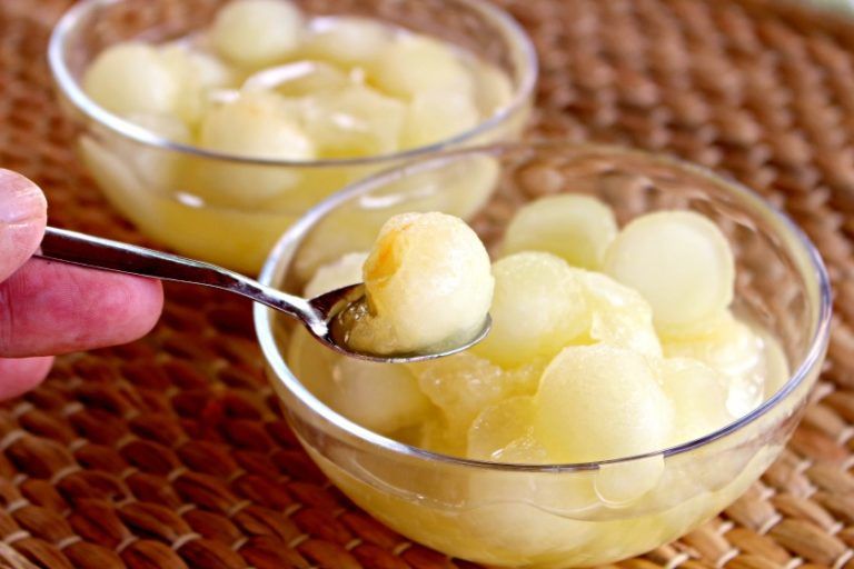 Receta de bolas de melón al cava