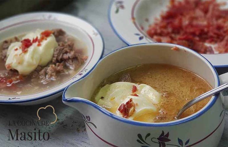 Cómo hacer consomé casero o sopa de Navidad